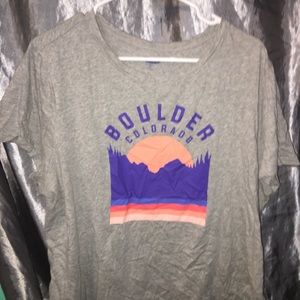 Grey tee shirt